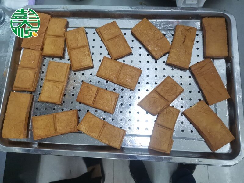 蔡老板做的鹵豆腐干